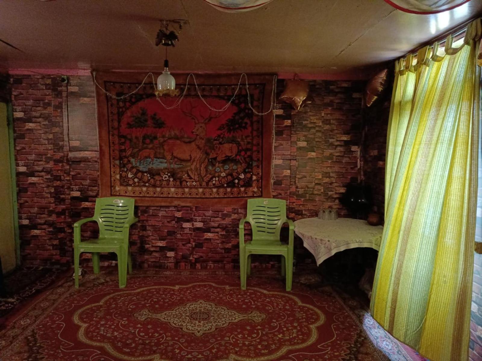 Hotel Island Srīnagar Eksteriør bilde